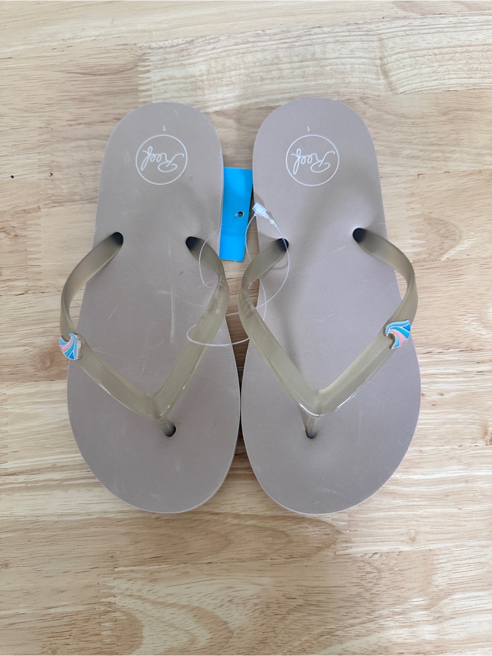 Kids Reef Flip Flops with charm on strap